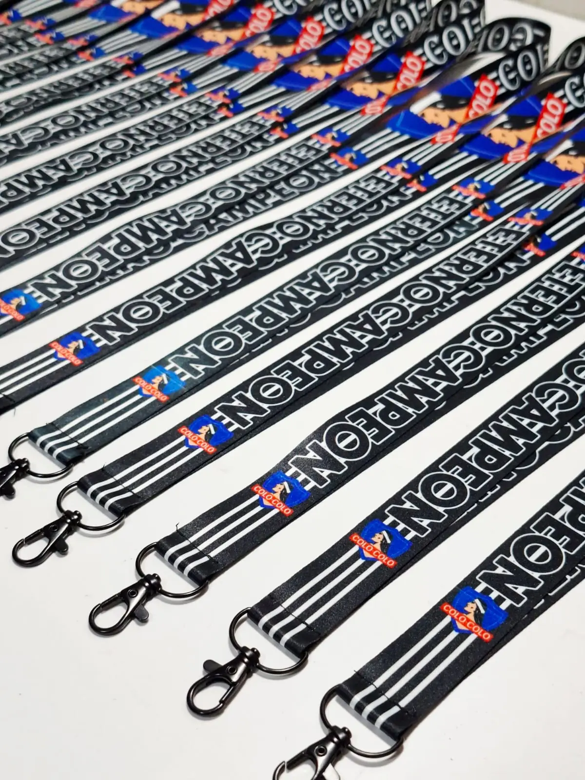 Lanyards Eterno Campeón negro